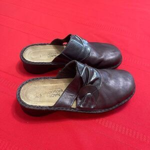 NAOT Dark Purple Brown Leather Mule Clogs Slip Ons Size 38 US 7